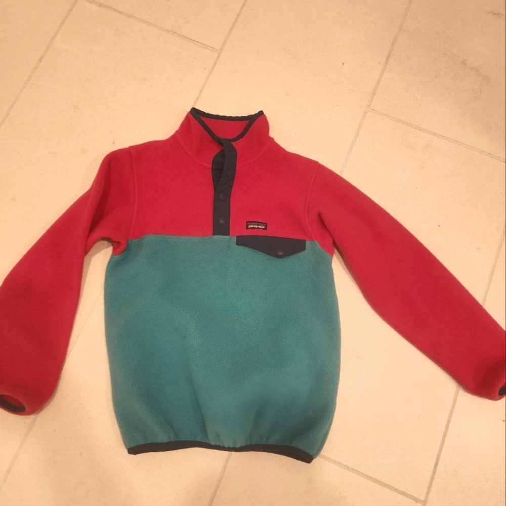 Patagonia girls pullover fleece